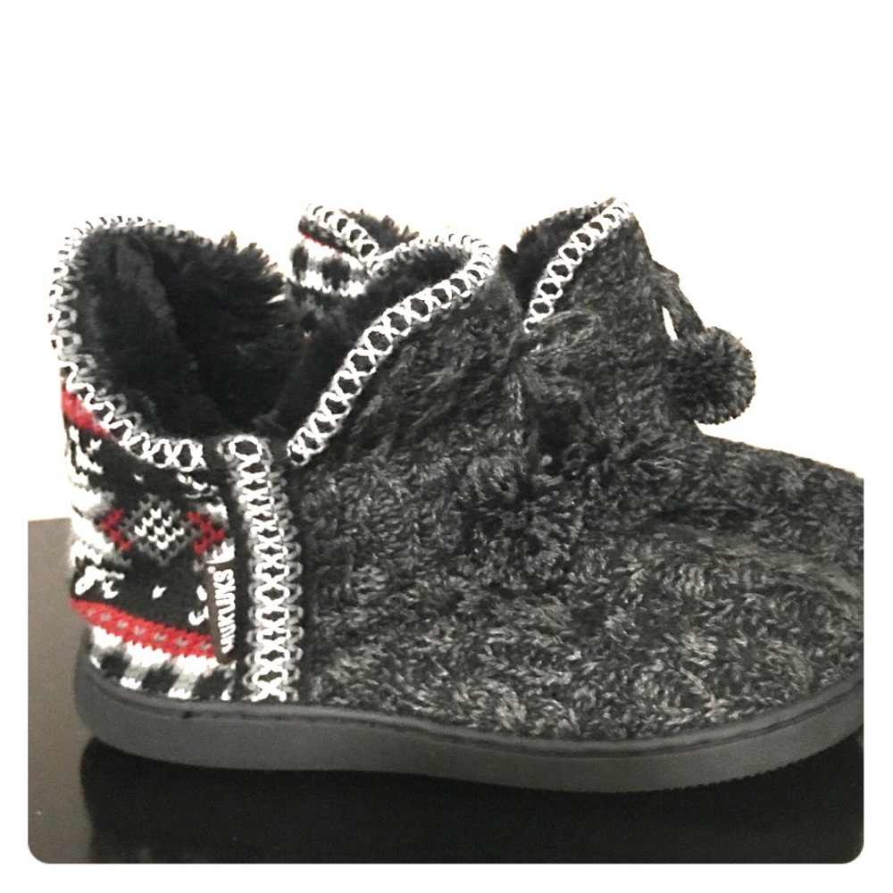 MUK LUKS house slipper booties with hard bottom